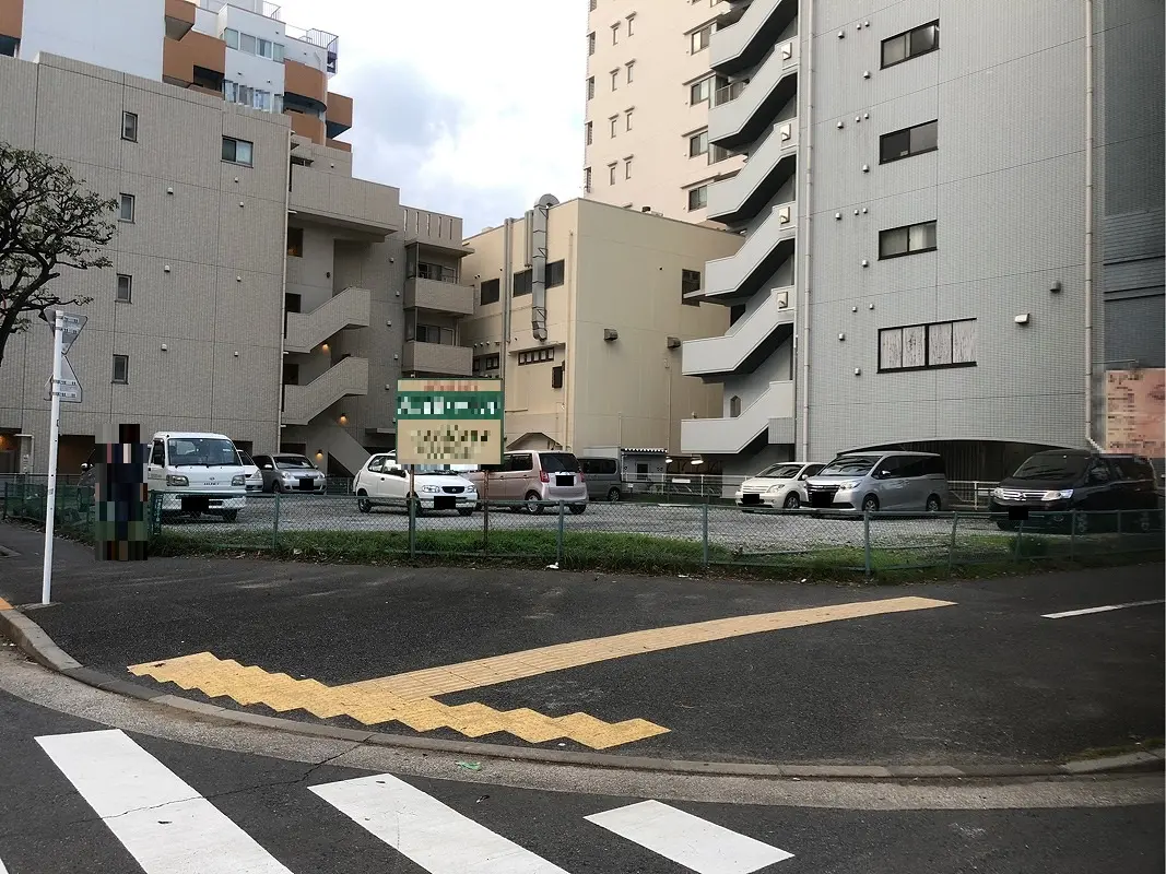 江戸川区中葛西３丁目　月極駐車場